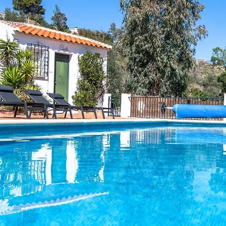 Villa House Of The Rising Sun Sayalonga