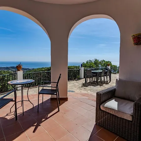 House Of The Rising Sun Sayalonga